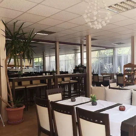 Tropics Hotel 3*