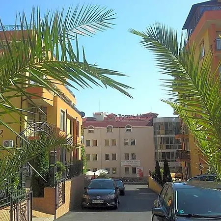 Tropics Хотел Свети Влас