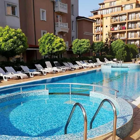 Tropics Свети Влас