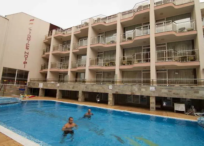 Tropics Ξενοδοχείο 3*