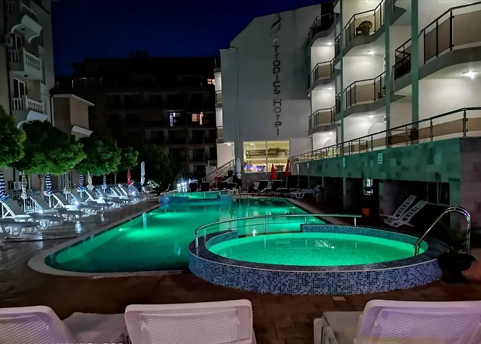 Ξενοδοχείο Tropics 3*